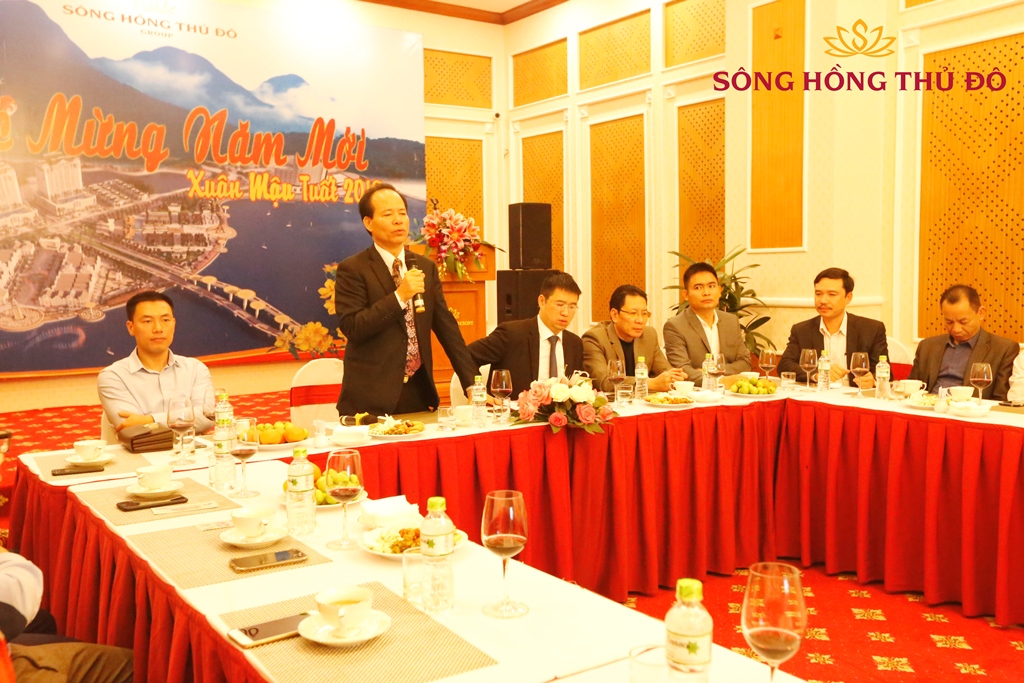 GẶP MẶT ĐẦU XUÂN MẬU TUẤT